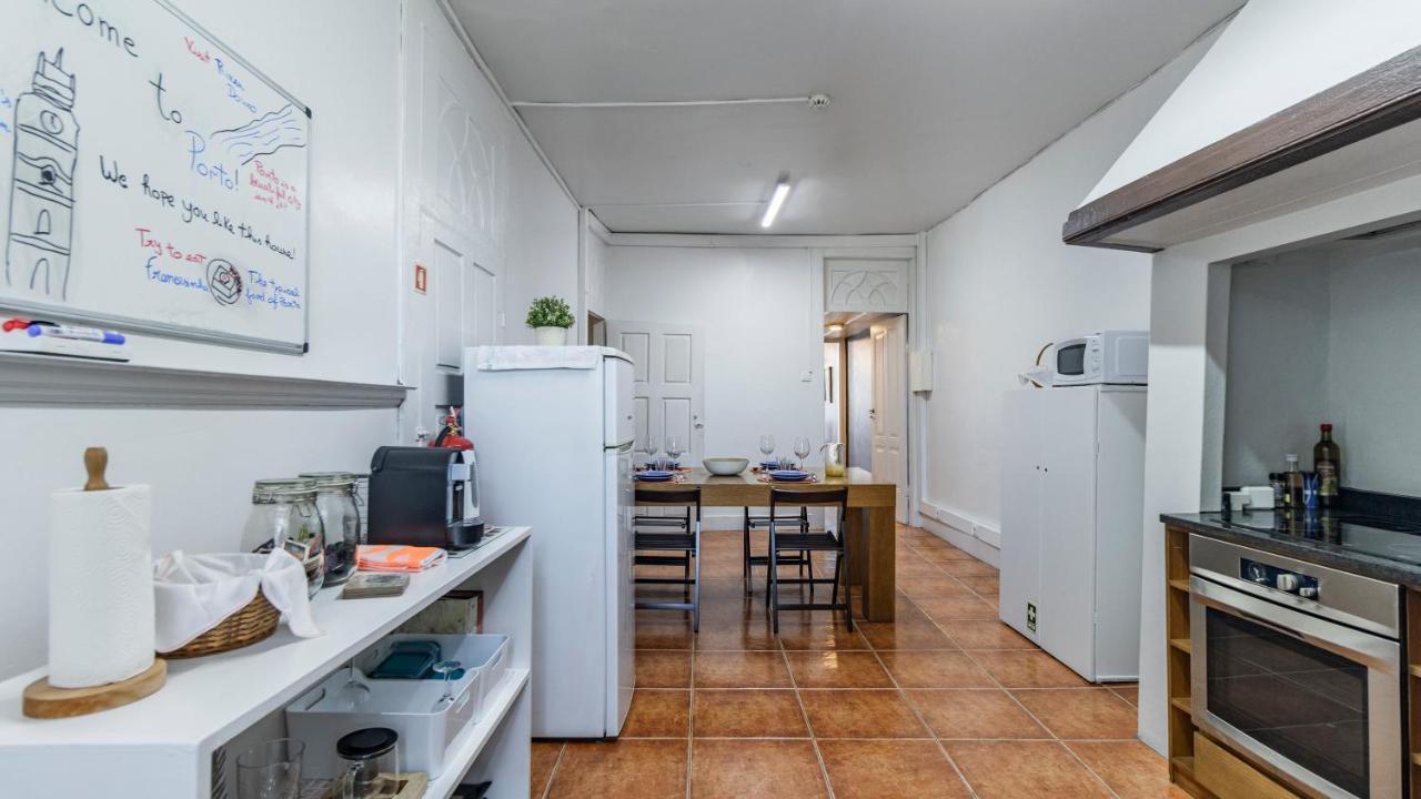 Porto 61 - Bright 2Br W/ Balcony By Lovelystay Eksteriør bilde